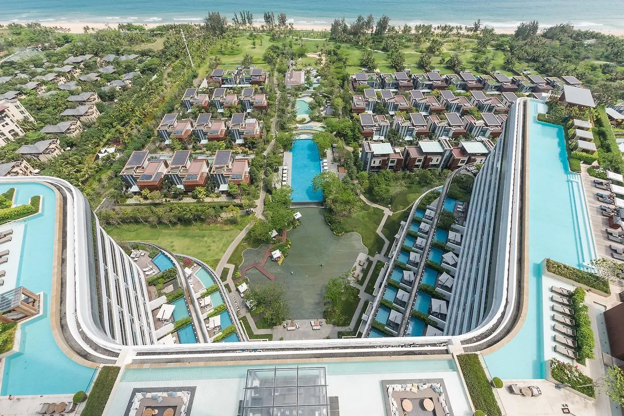 Van-Pretty Residence Haitang Bay Sanya 0*,  China